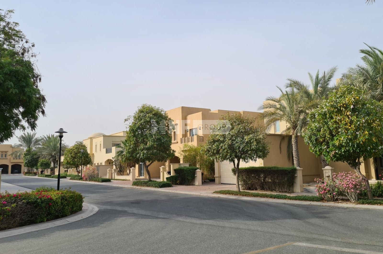 Arabian Ranches villas