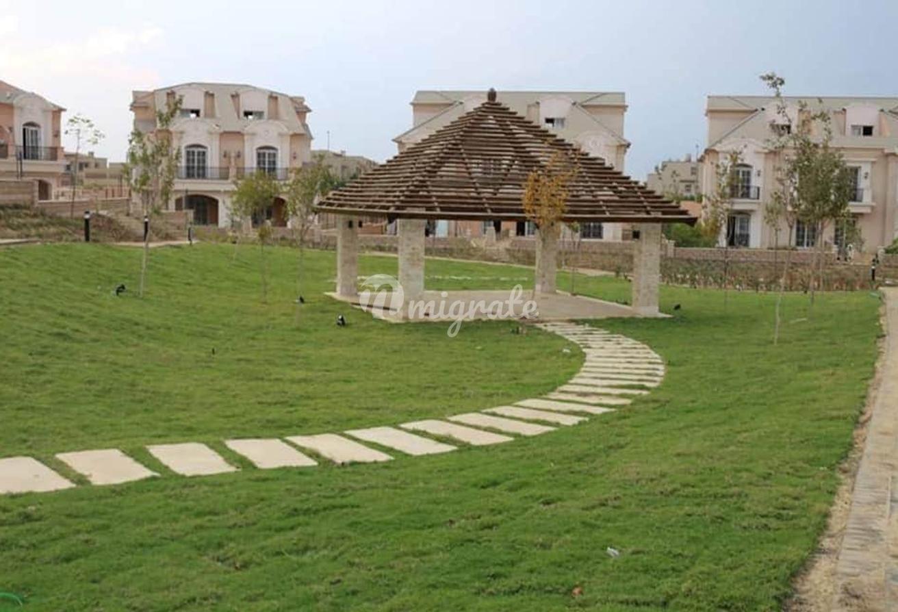 4 спален Таунхаус на продажу в Layan Residence (Layan Residence)