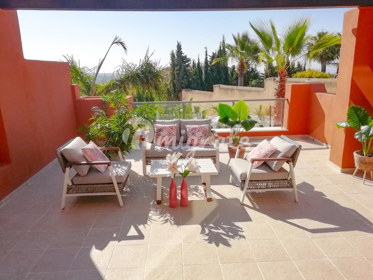 Апартамент в La Cerquilla, Marbella, Malaga