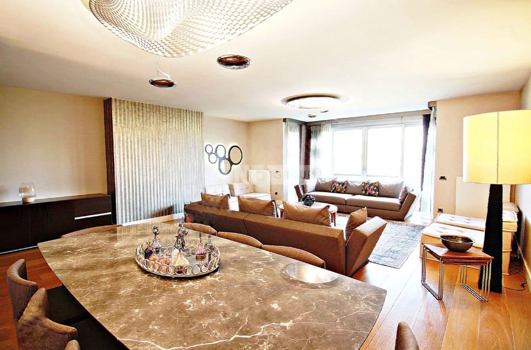 Роскошная квартира в жилом комплексе в Стамбуле