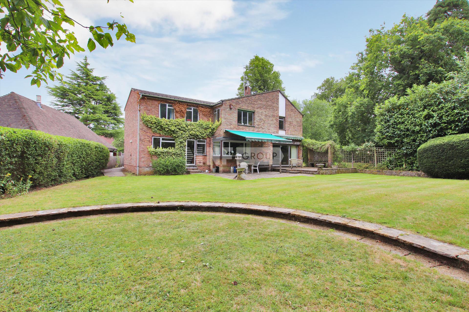 Вилла в Garvock Drive, Sevenoaks, Kent, TN13