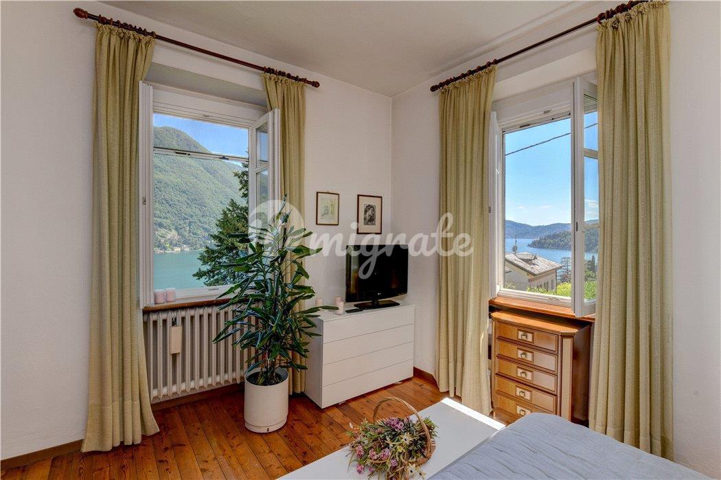 Вилла в Moltrasio, Como, Lombardia