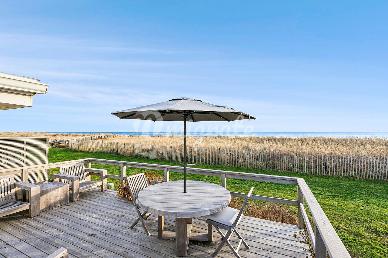 Кондоминиум в 100 Deforest Rd Unit 14 - Montauk, New York