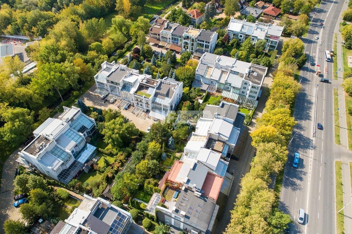 «Silver Place» (Silver Place)