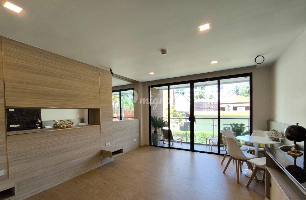 Студия Кондо на продажу в The Beach Condotel (The Beach Condotel)