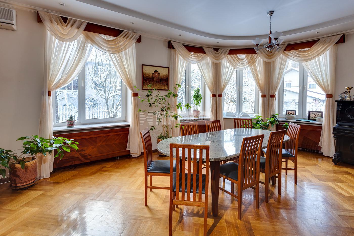 «Красная поляна» (Krasnaya polyana)