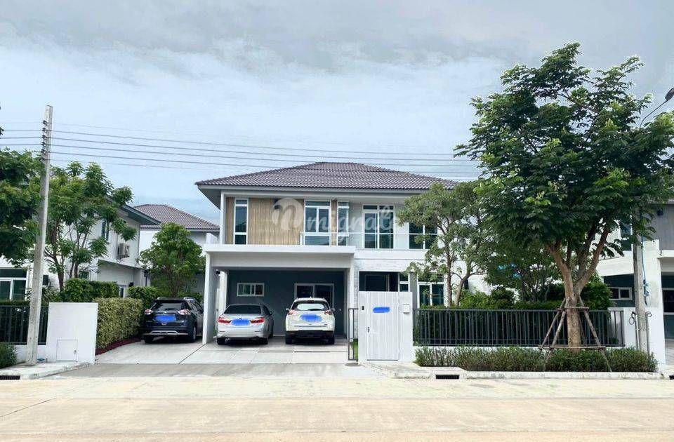 4 спален Дом на продажу в Mantana Bangna - Wongwaen (Mantana Bangna - Wongwaen)