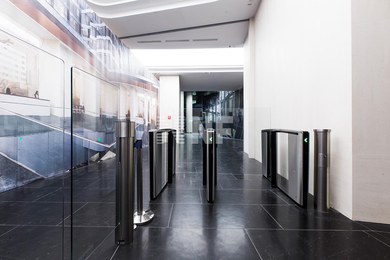 Входная группа