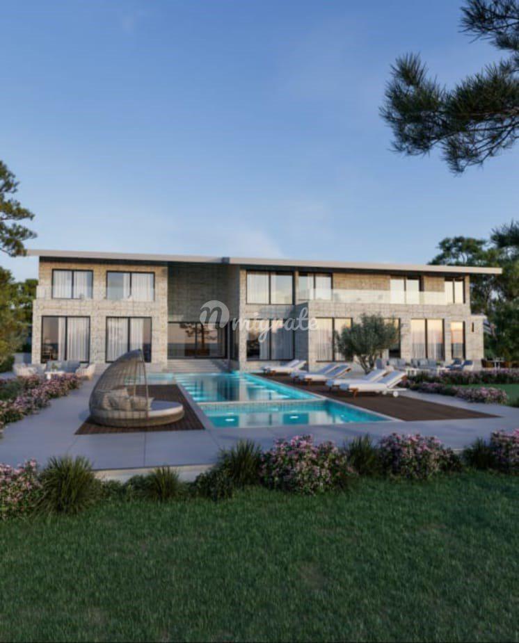 Дом с 7 спальнями в районе Афродита Хиллс Куклия, Пафос
 (7 Bedroom House in Aphrodite hills Kouklia, Paphos)