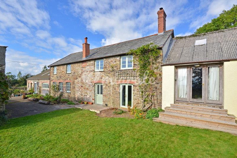 Ферма/Особняк в Chittlehamholt, Umberleigh, Devon, EX37